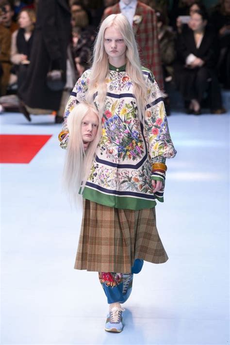 sfilata inverno 2018 gucci|La sfilata di Gucci a Milano per l'autunno inverno 2018 2019.